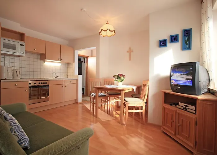 Gugghof Apartment Hopfgarten im Brixental