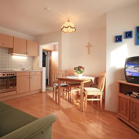 Gugghof Apartment Hopfgarten im Brixental
